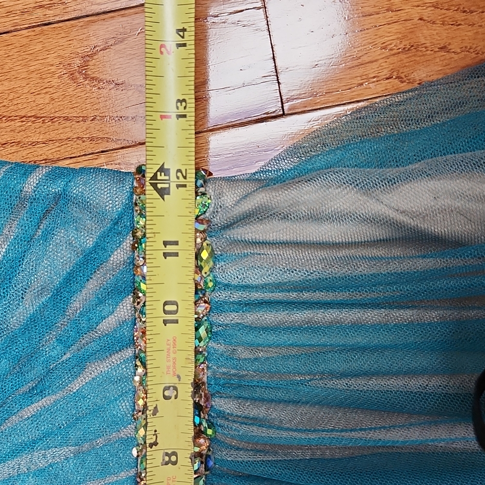 Cache Sheer Overlay Beaded Accent Prom Dress READ - Picture 15 of 16